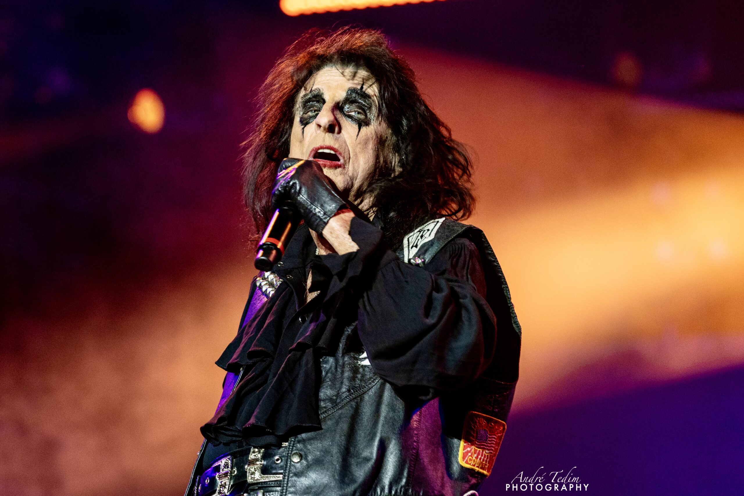 Alice Cooper explica por que nunca perdeu a voz mesmo com mais de 70 anos
