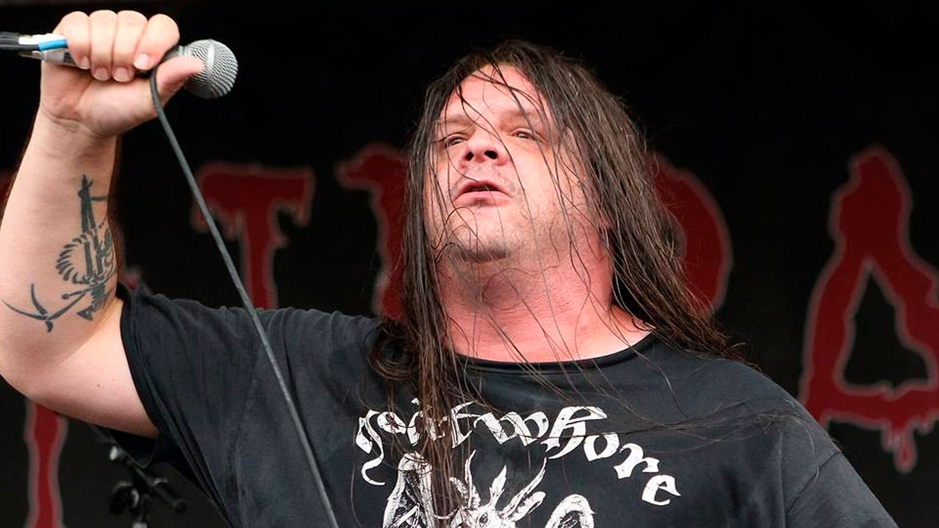 A resposta de George Fischer para quem diz que há misoginia nas letras do Cannibal Corpse