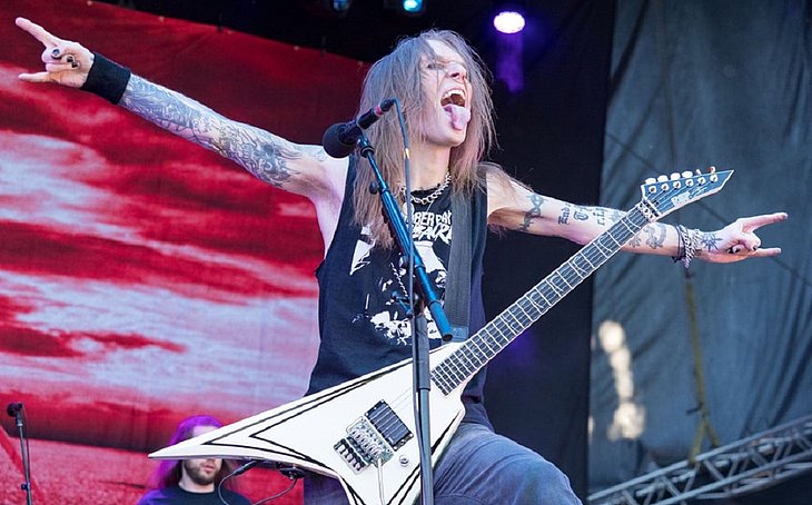 Janne Wirman do Children of Bodom diz que “assistiu Alexi Laiho se matar lentamente”
