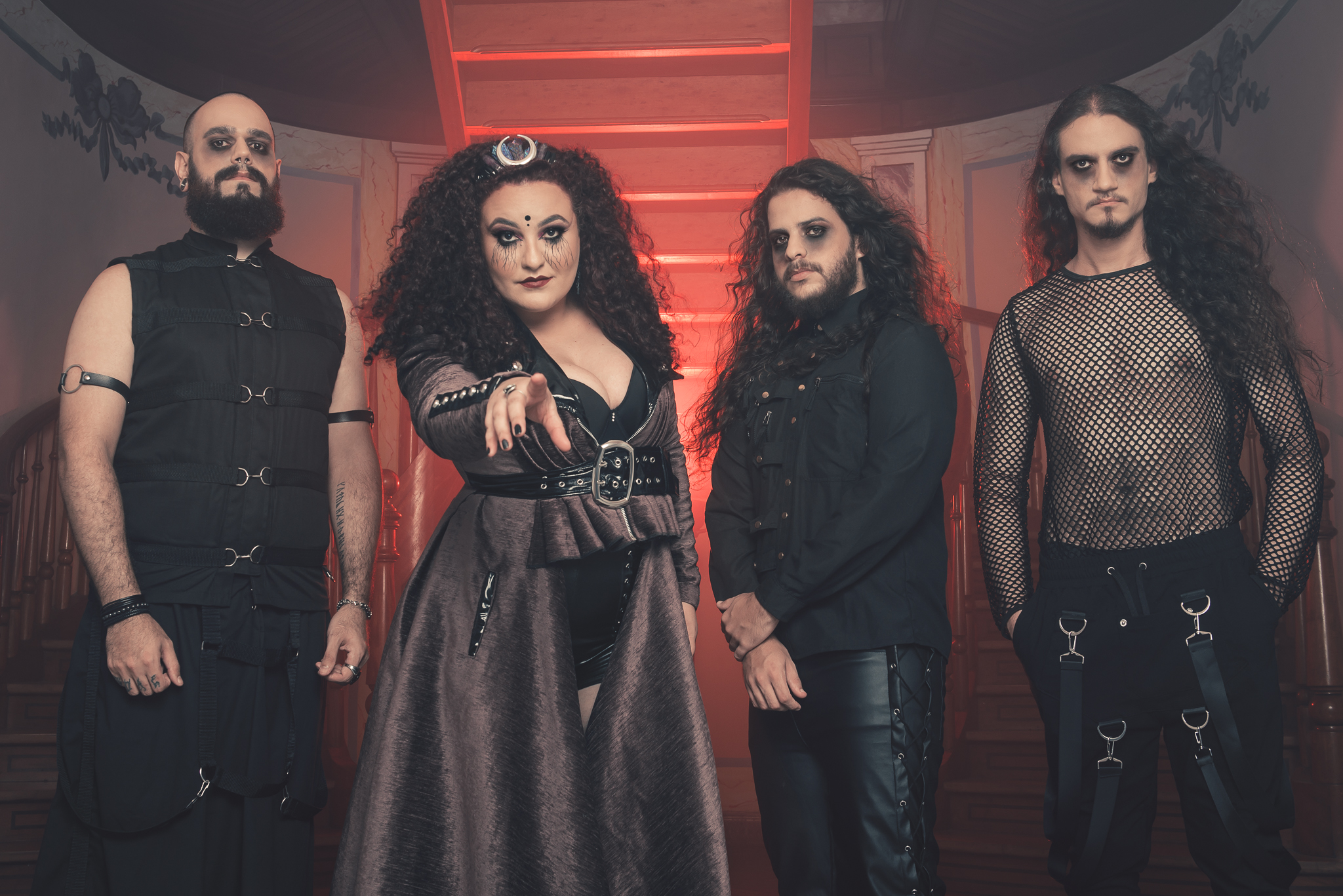 Lumnia: banda comemora dois meses do lançamento do seu primeiro single “Queen of Night”