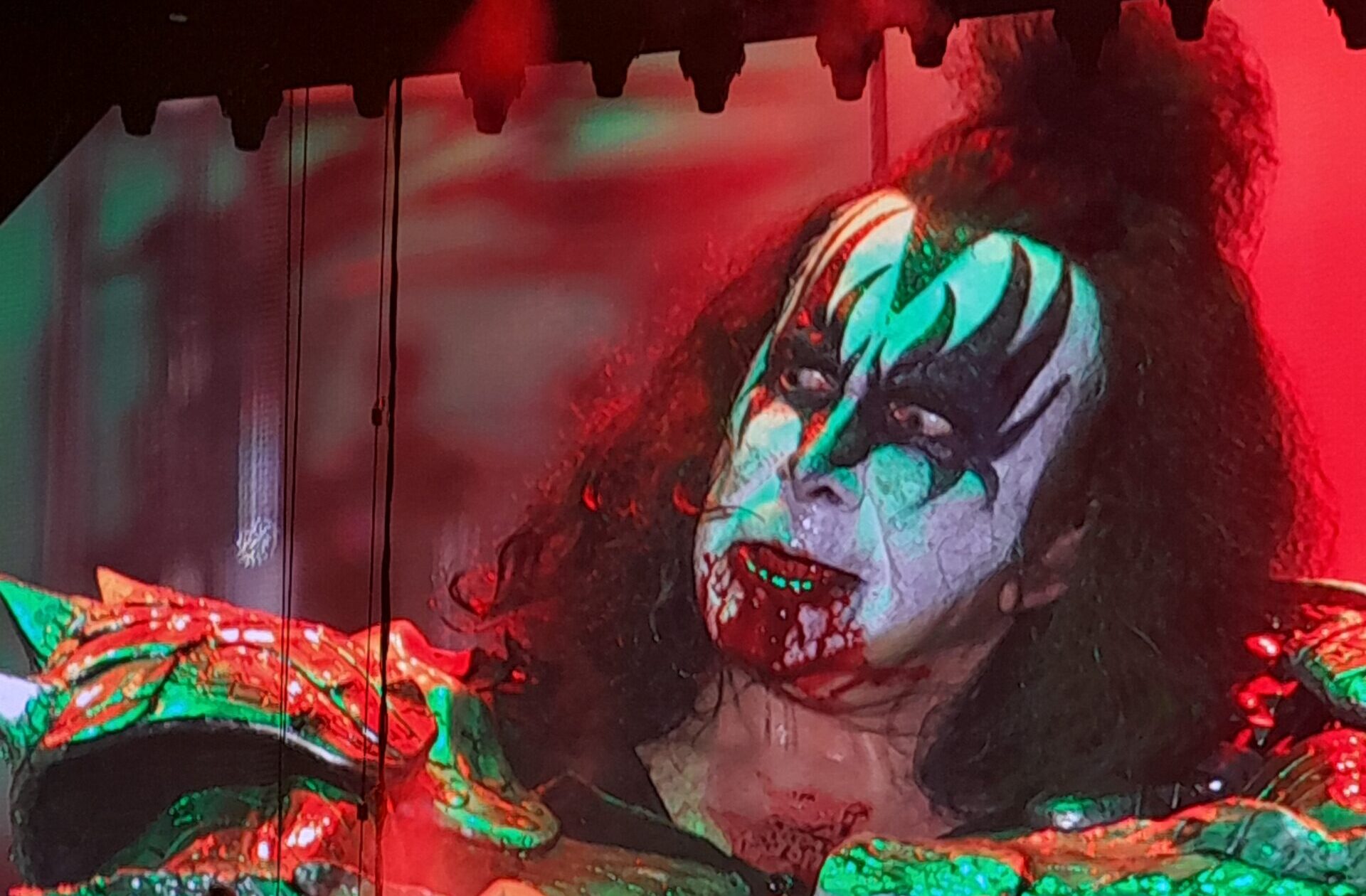 Monsters of Rock e noite de lotação máxima, divertimento, muita história e legados