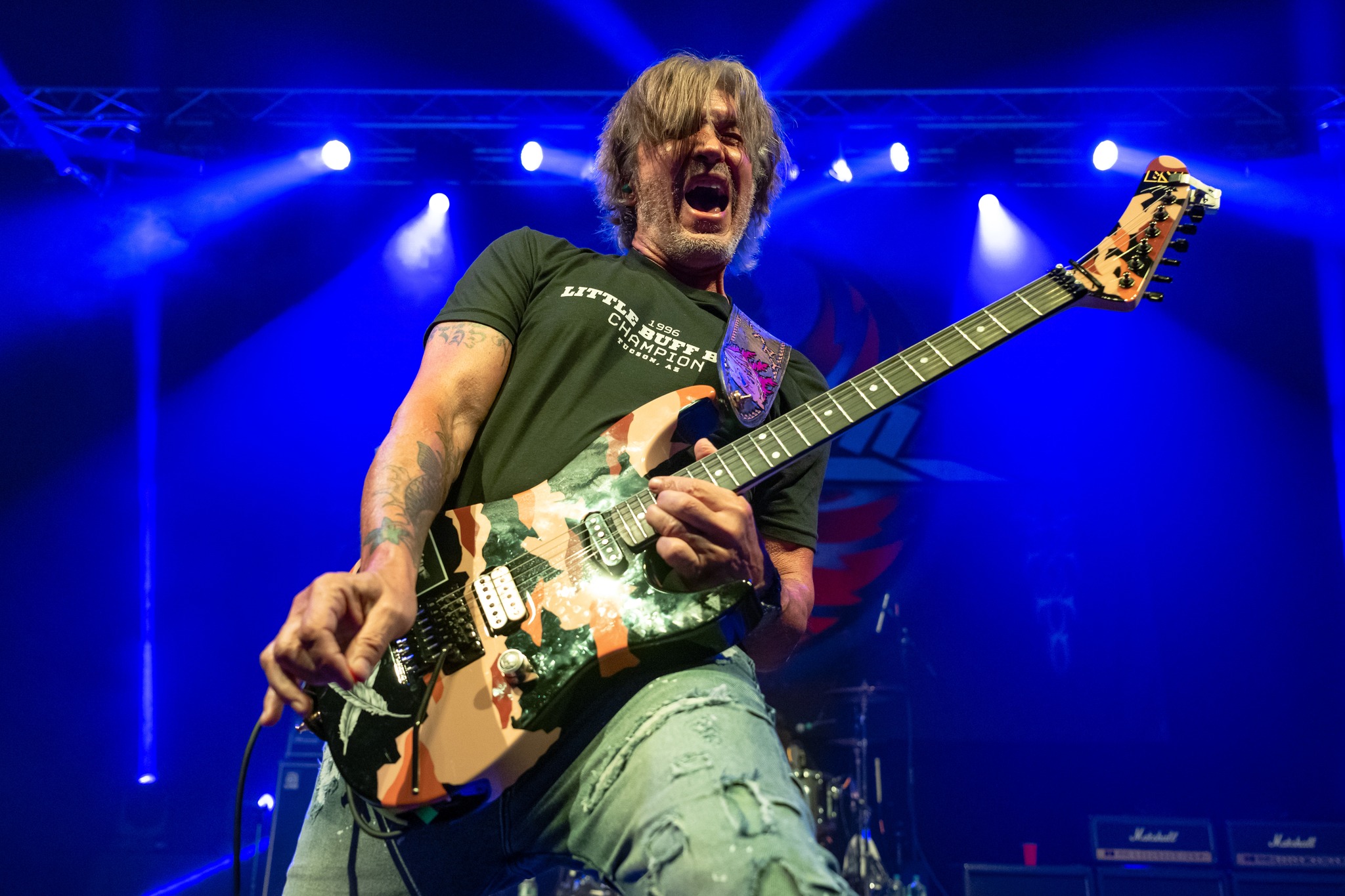 George Lynch se diz “em conflito” por fazer show com o nome do Lynch Mob