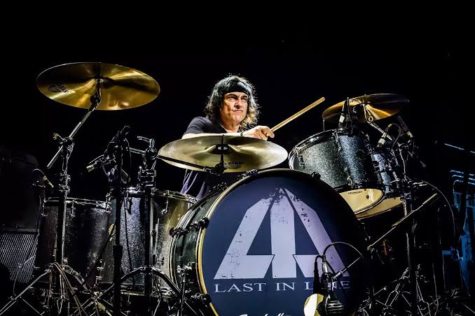 Vinny Appice diz que reunião do Pantera é “ótima e deveria ter acontecido antes”