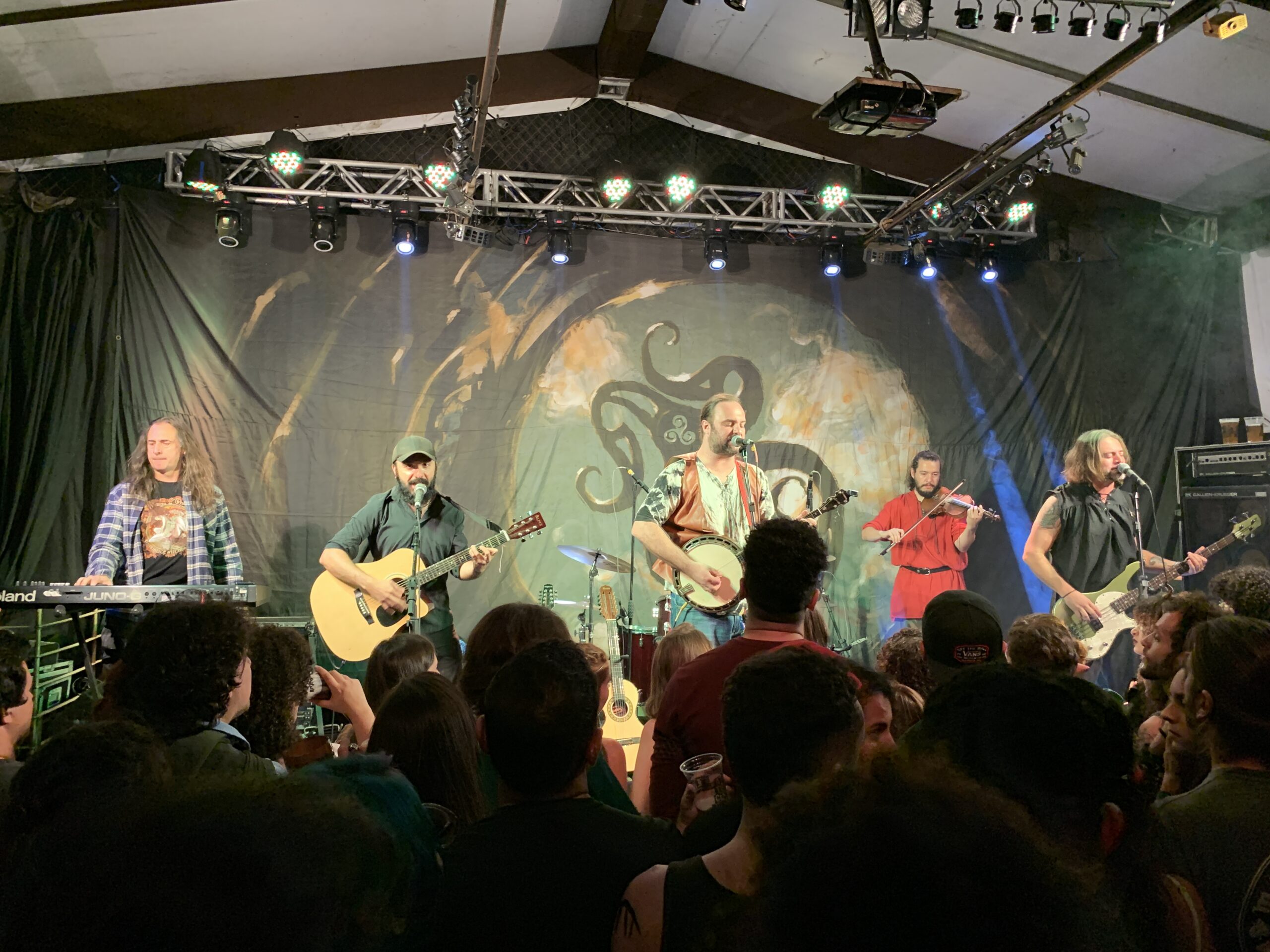 Ostara Festival 2023 leva o clima medieval a BH com direito a Hidromel e Tuatha de Danann