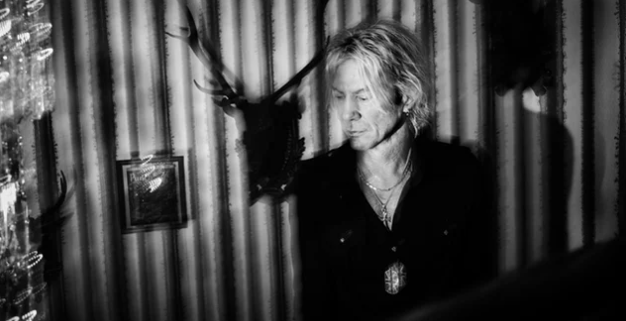 Duff McKagan do Guns N Roses