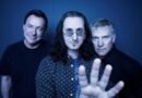 Geddy Lee relata “sinal” de Neil Peart em nova tour do Rush