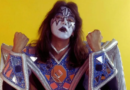 Kiss anuncia tributo histórico a Ace Frehley em show
