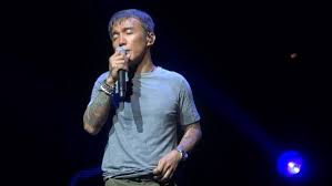 Arnel Pineda reconhece diversos problemas durante show do Journey no Rock in Rio