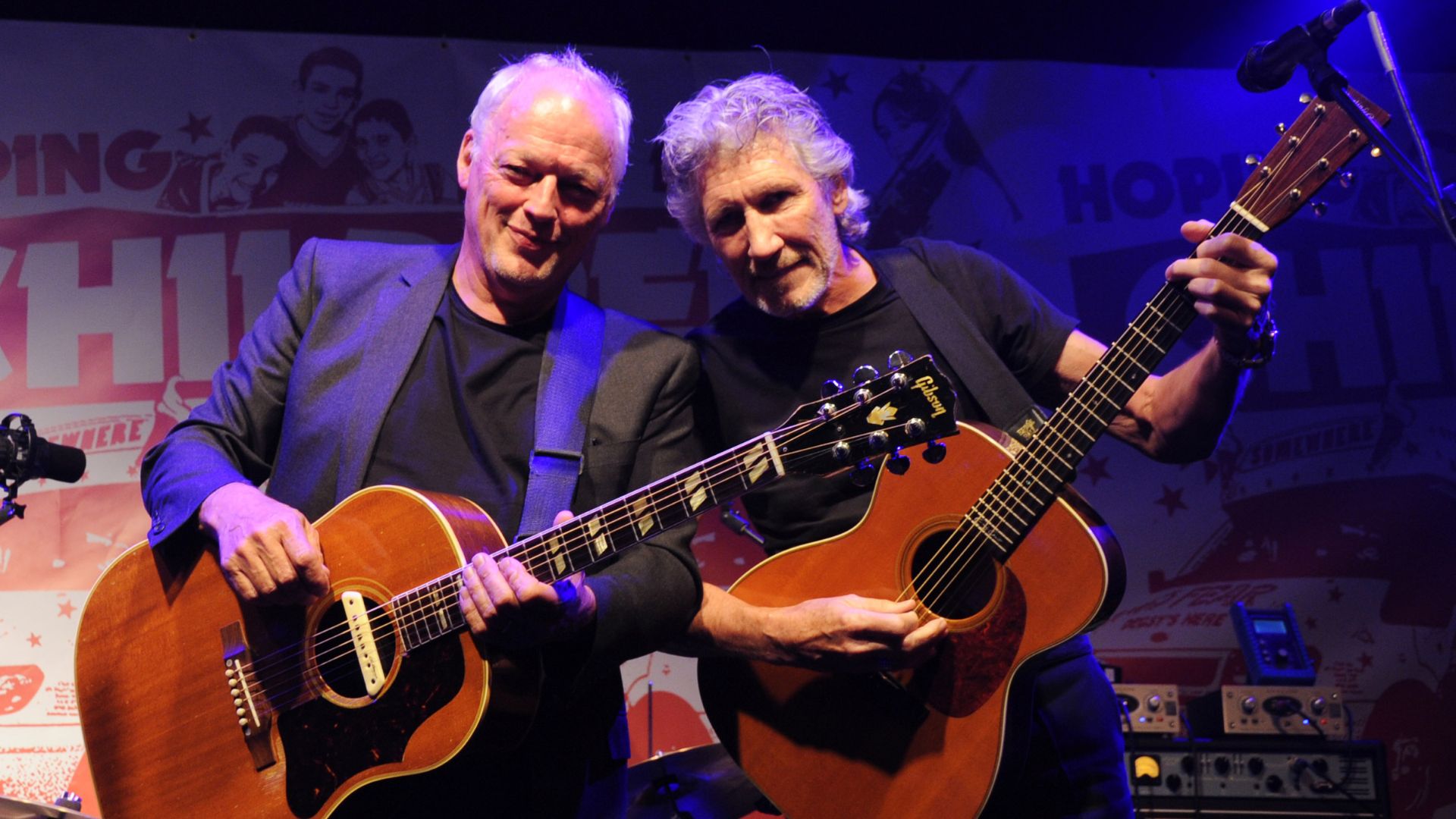 David Gilmour acusa Roger Waters de “apoiar ditadores genocidas”
