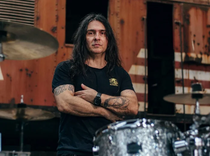 Ricardo Confessori diz que tinha “mais a cara do Shaman que Andre Matos”
