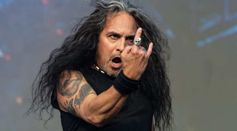Mark Osegueda conta como é sua relação com Kerry King
