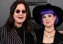 Kelly Osbourne faz emocionante homenagem por um ano da morte de Ozzy