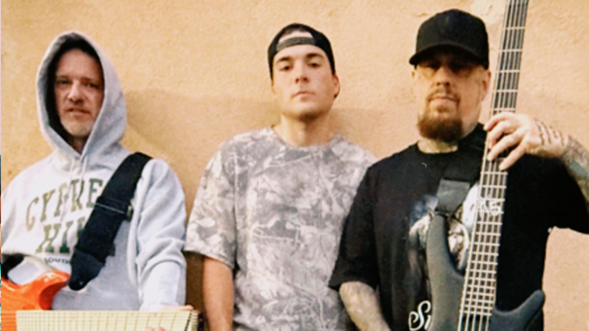 Suposto novo grupo pode reunir Fieldy, ex baixista do Korn e Greyson Nekrutman do Sepultura