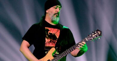 Kim thayil conta como soube da morte de chris Cornell