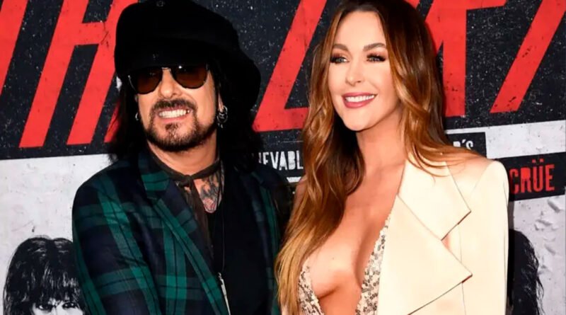 esposa de Nikki Sixx critica exposição de mulheres na internet