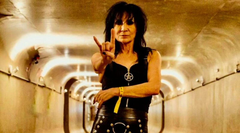 Leather Leone anuncia pausa na carreira e diz estar cansada de “correr atrás” na indústria da música