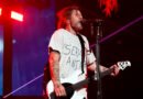 Baixista do Shinedown se afasta da turnê para tratar de sua saúde mental