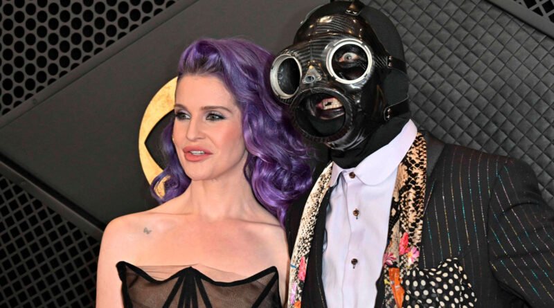 Kelly Osbourne detona Sid Wilson