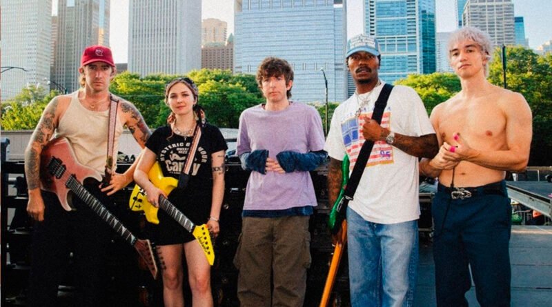 Turnstile reúne Elton John, Hayley Williams e mais nomes em novas versões de “Never Enough”