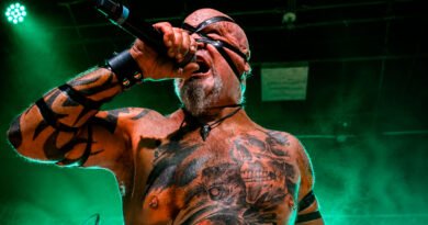 Anders Colsefni diz não ter se arrependido de deixar o Slipknot