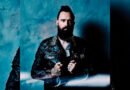 John Cooper, do Skillet, revela ter sofrido abuso espiritual em igreja que frequentava há 30 anos