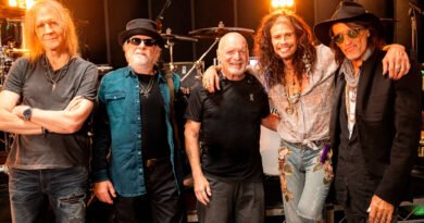 Joey Kramer volta ao Aerosmith em shows especiais em Los Angeles