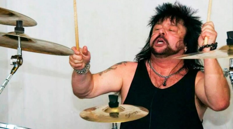 Nigel Durham, ex-baterista do Saxon, morre aos 61 anos