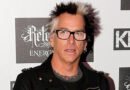 Noodles se afasta do Offspring por problema de saúde
