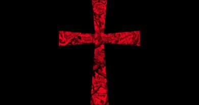 tony iommi from the dark review